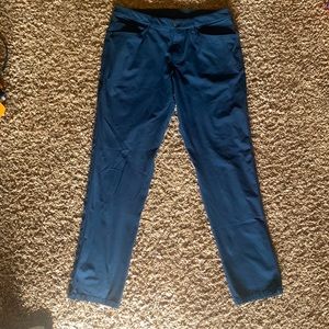 Lululemon ABC Pants Size 34x34